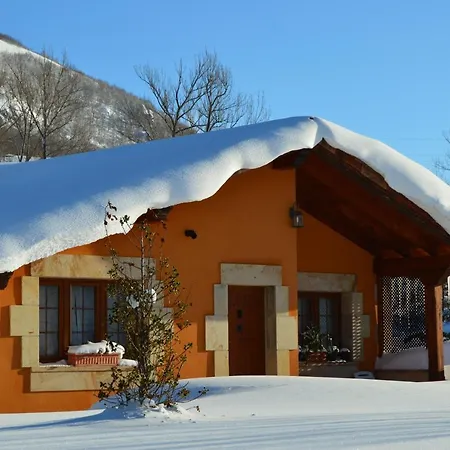 Holiday home Casucas La Guariza