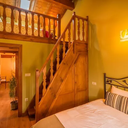 Casucas La Guariza Hotel