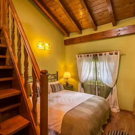 Casucas La Guariza Hotel