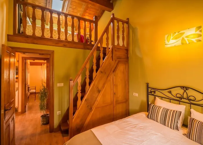 Casucas La Guariza Hotel